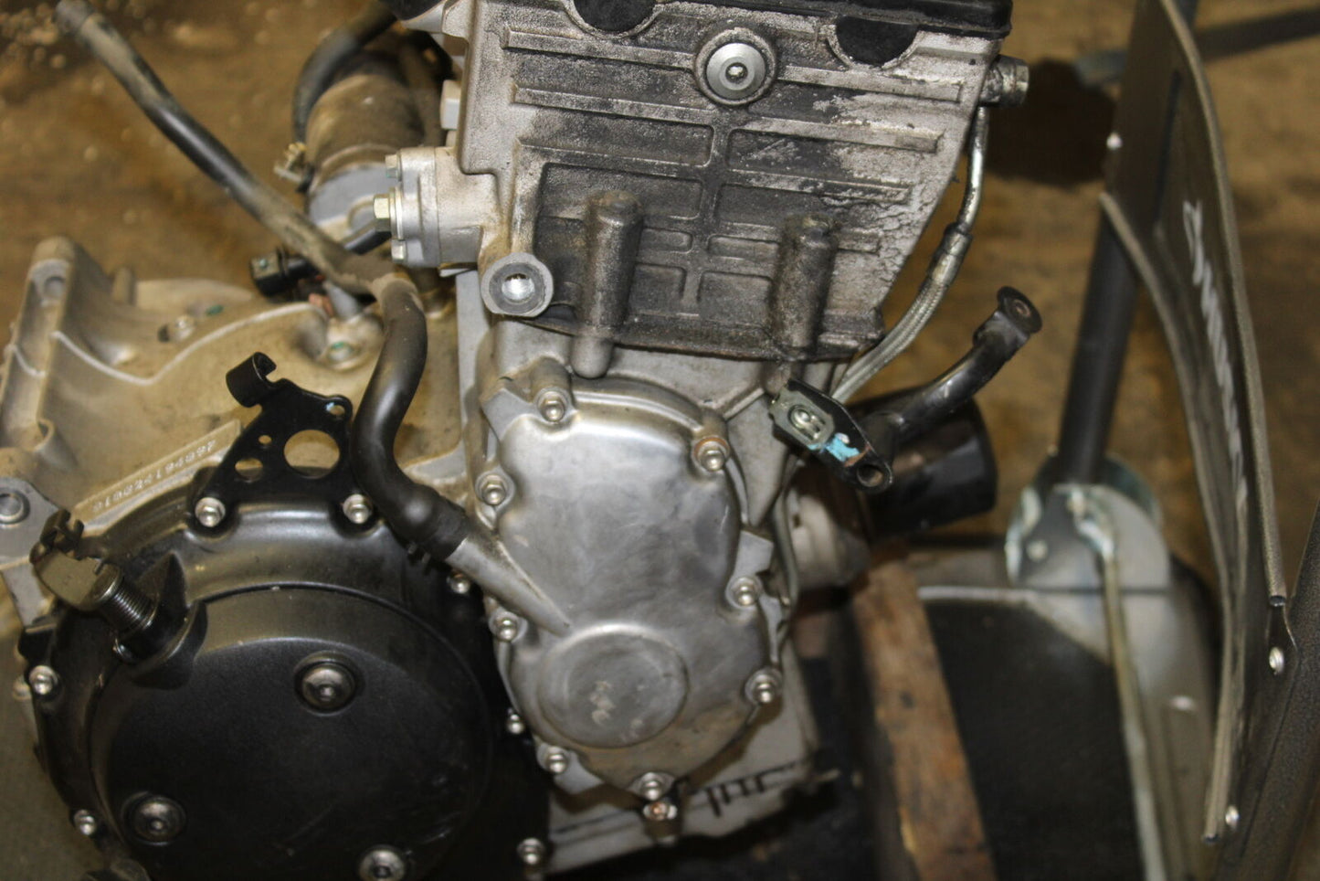 03-04 TRIUMPH DAYTONA 600 ENGINE MOTOR BB745
