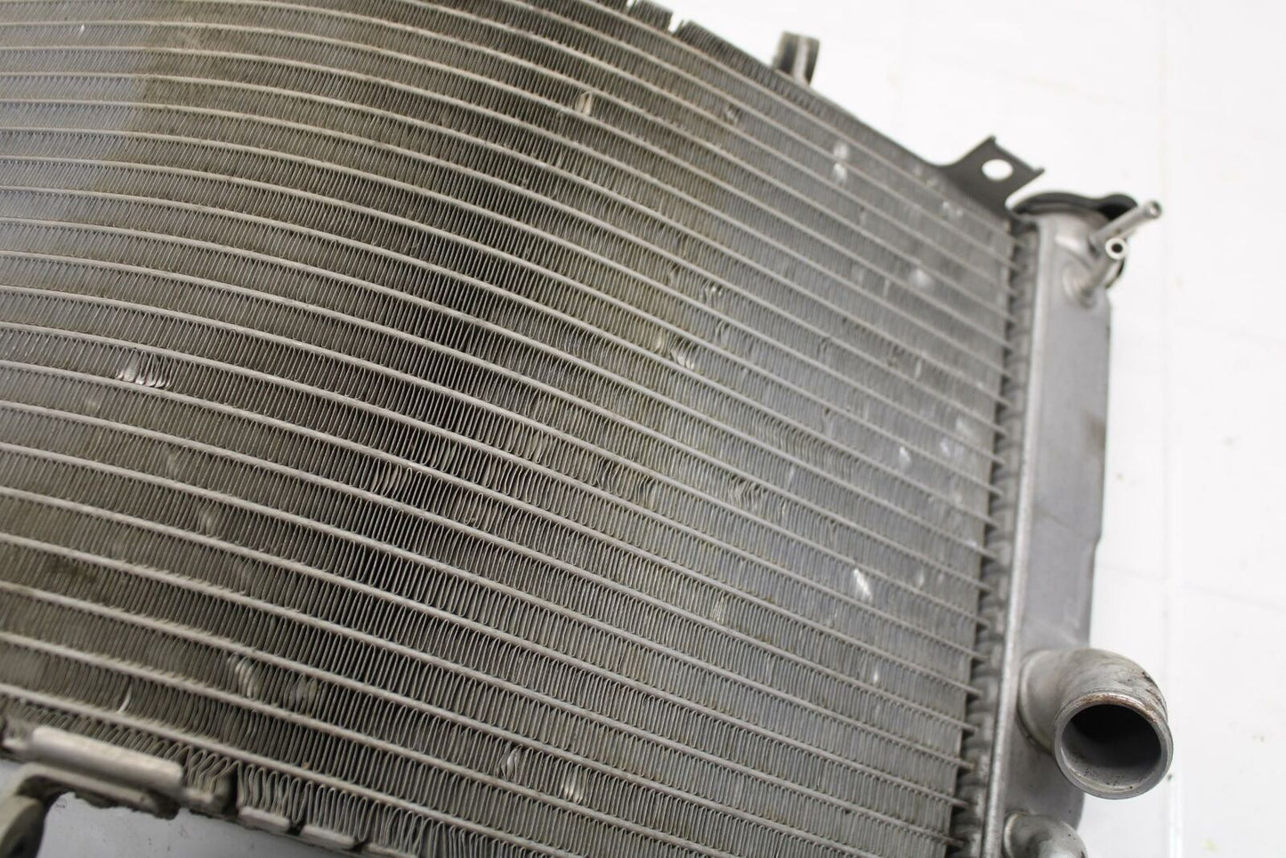 01-02 SUZUKI GSXR750 ENGINE RADIATOR MOTOR COOLER COOLING RADIATER BB402