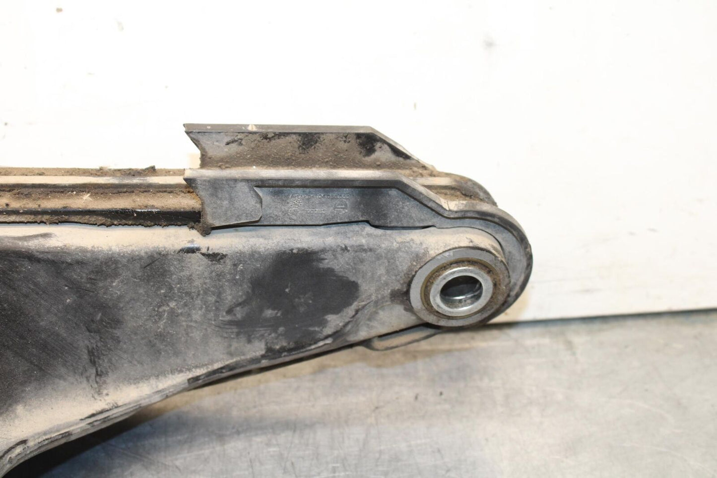 20-24 KTM 890 DUKE R REAR SWINGARM BACK SUSPENSION SWING ARM BB627
