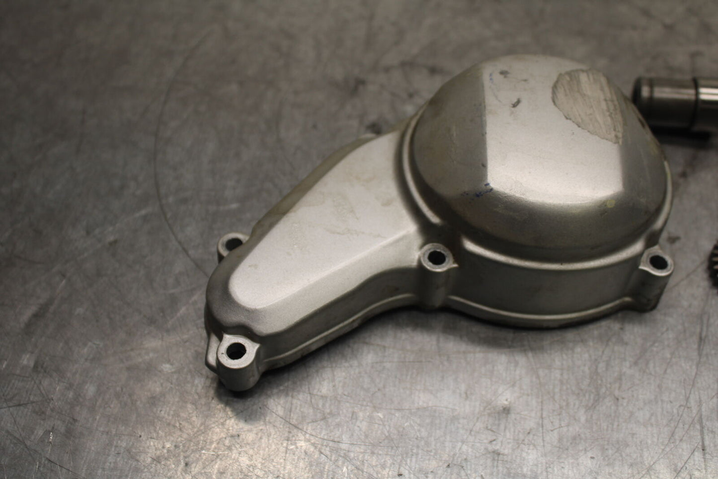 96-07 YAMAHA YZF600R ENGINE MOTOR TIMING CHAIN COVER BB746