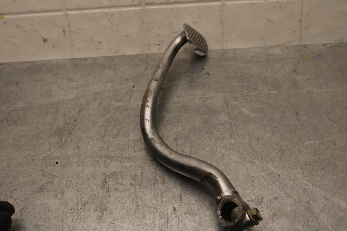 1977 Honda CB550K --- RIGHT REARSET BRAKE FOOT PEDAL 46500-404-670 BB592