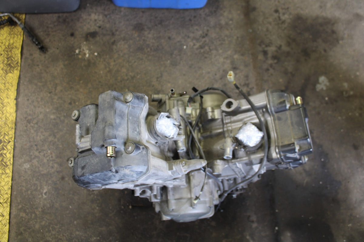 98-05 HONDA SUPER HAWK 1000 VTR1000F ENGINE MOTOR BB924
