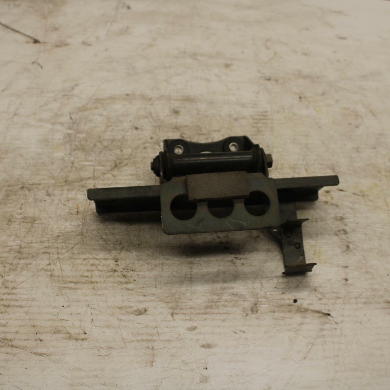 00-07 SUZUKI HAYABUSA GAS TANK FUEL CELL PETROL RESERVOIR BRACKET MOUNT BB281