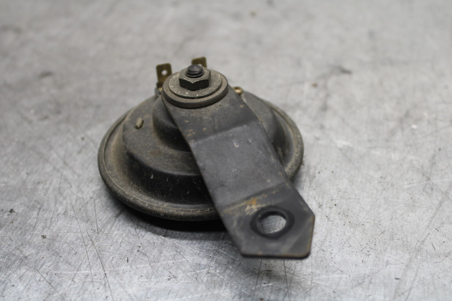 99-00 YAMAHA V STAR 1100 HORN SIGNAL BB711