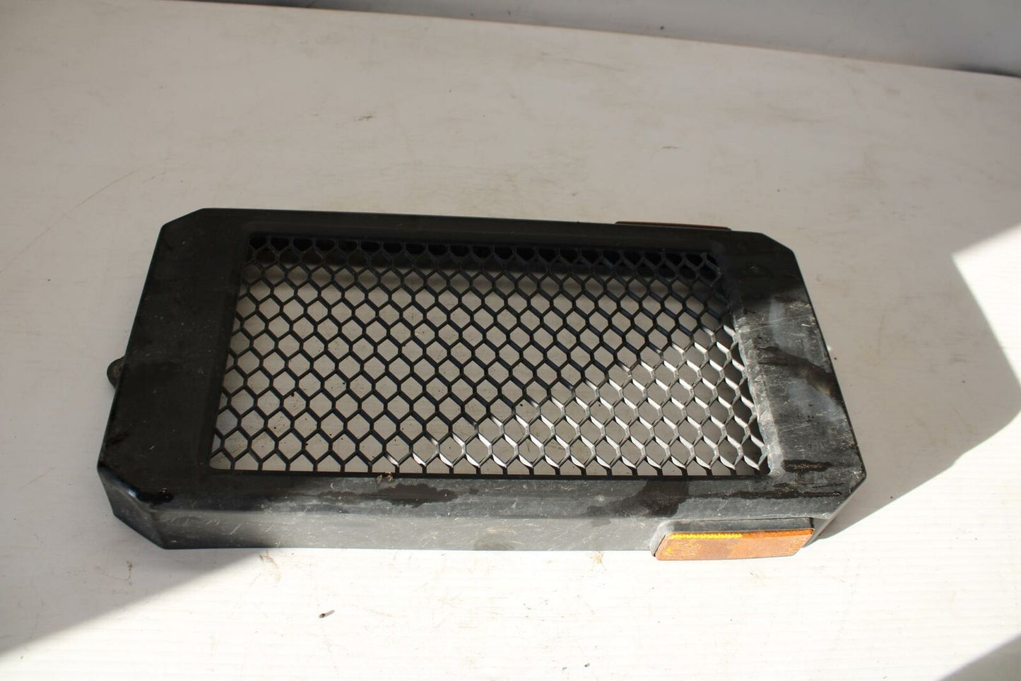 00-07 HONDA SHADOW SABRE 1100 RADIATOR GRILLE GRILL SHIELD GUARD BB350