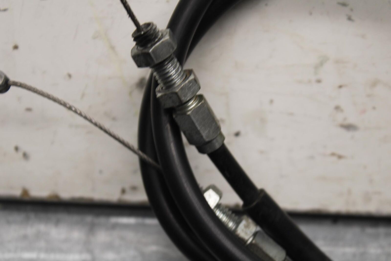 01 SUZUKI GSXR1000 THROTTLE CABLES LINES BB100 #B