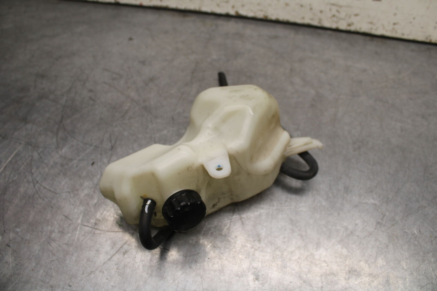 19-22 KAWASAKI Z400 COOLANT WATER TANK RESERVOIR BOTTLE BB738