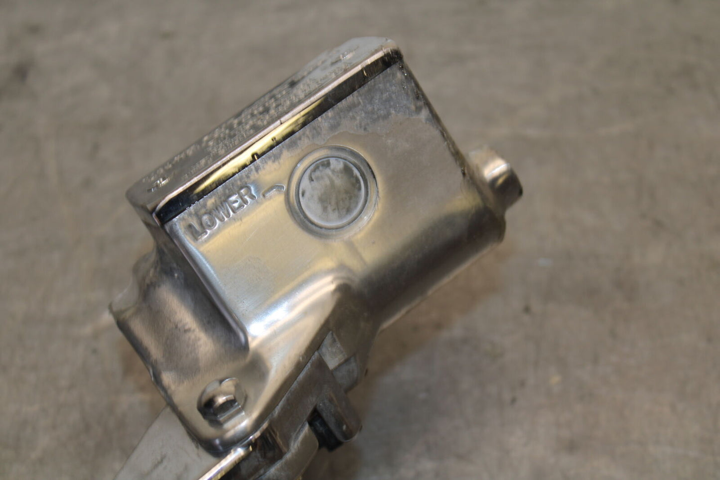 87-03 SUZUKI INTRUDER 1400 VS1400GLP FRONT BRAKE MASTER CYLINDER BB702