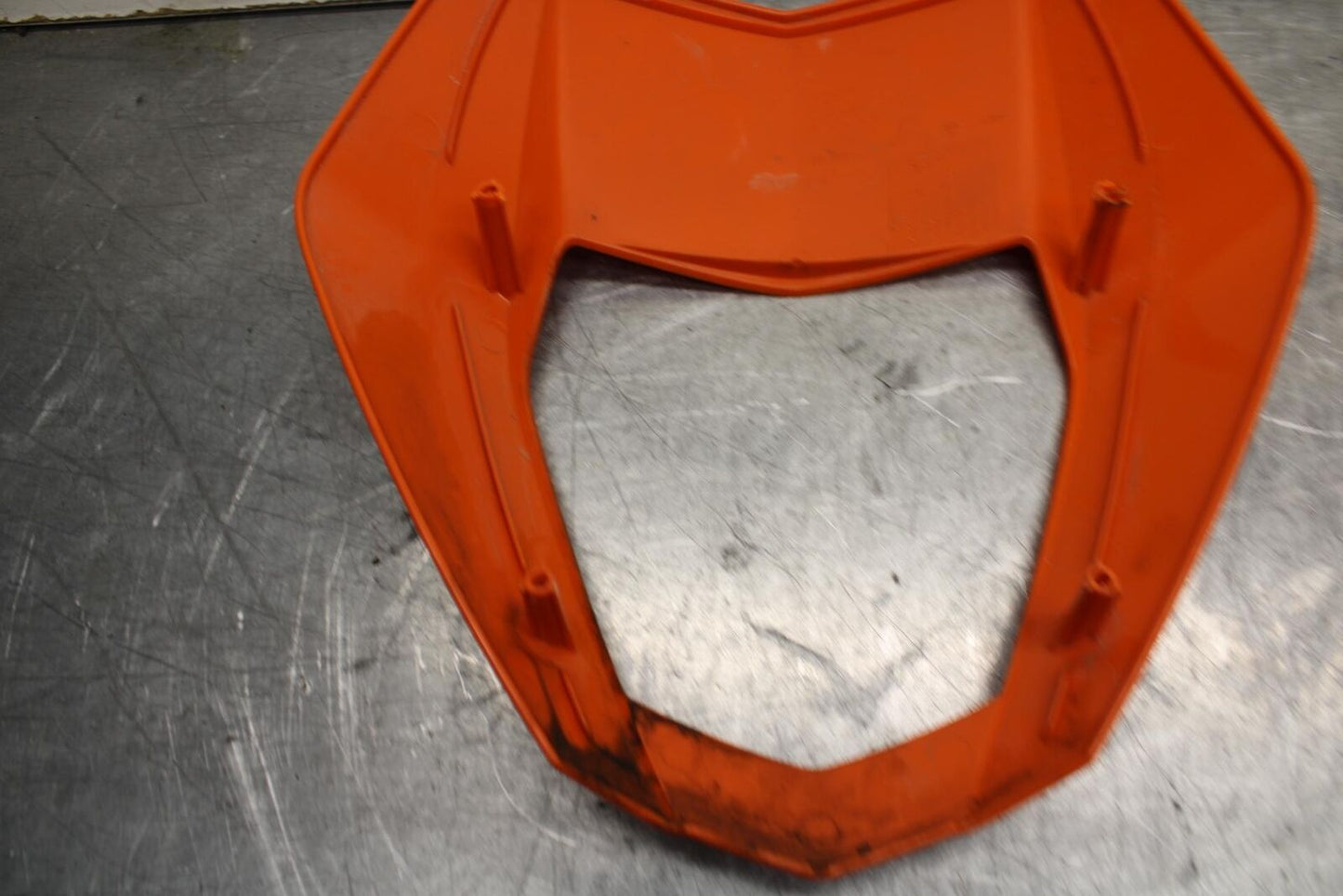 16-18 KTM 690 DUKE ORANGE FRONT UPPER NOSE FAIRING COWL SHROUD BB631