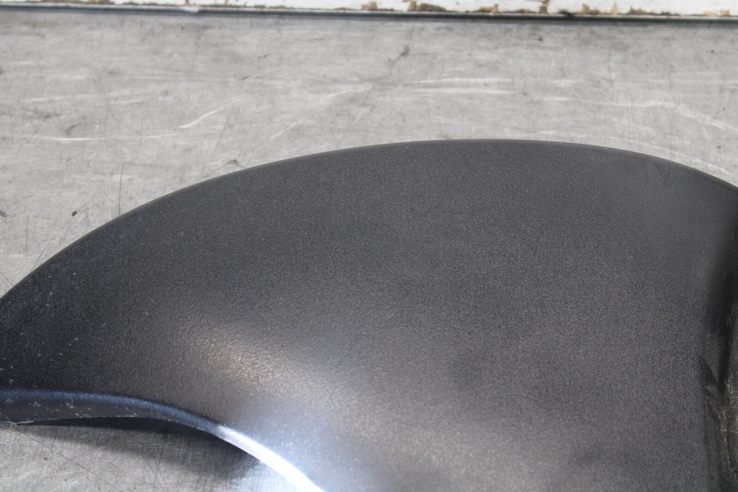 01-06 TRIUMPH TIGER 955I RIGHT LEFT FRONT SIDE SEAT PANELS TRIMS BB693