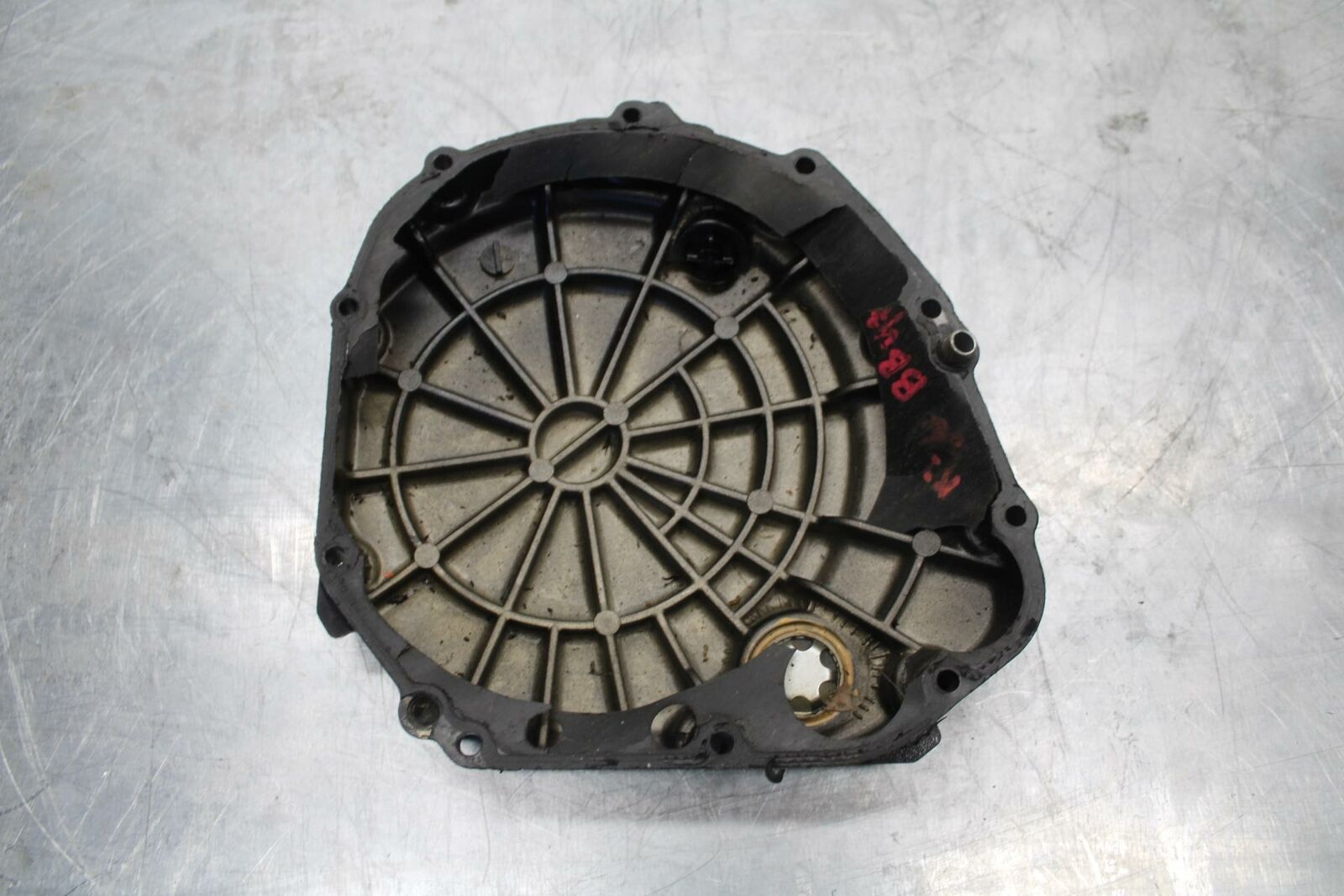 01-02 SUZUKI GSXR750 CLUTCH SIDE ENGINE MOTOR COVER BB28