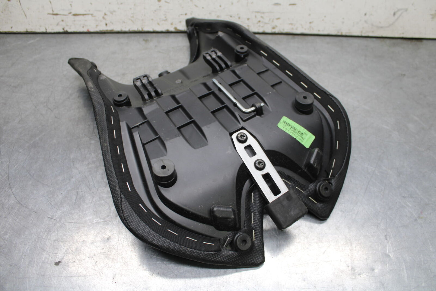 21-24 APRILIA TUONO 660 FACTORY FRONT DRIVERS SEAT PAD SADDLE PILLION BB733