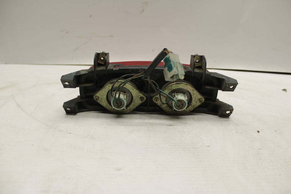 93-96 SUZUKI GSXR750W REAR TAIL TAILLIGHT BACK BRAKE LIGHT BB266