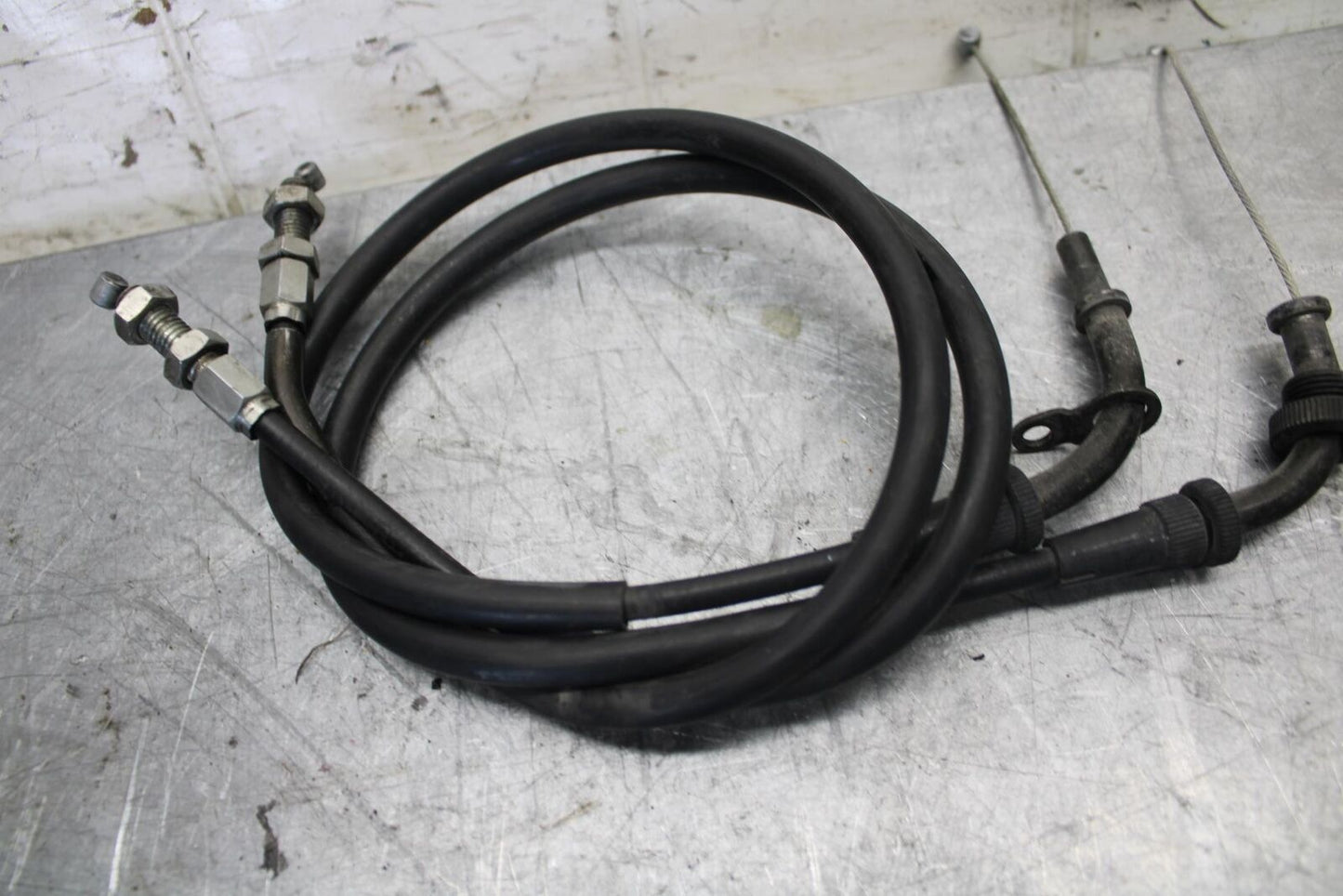 1998 Suzuki TL1000S THROTTLE CABLES LINES BB508