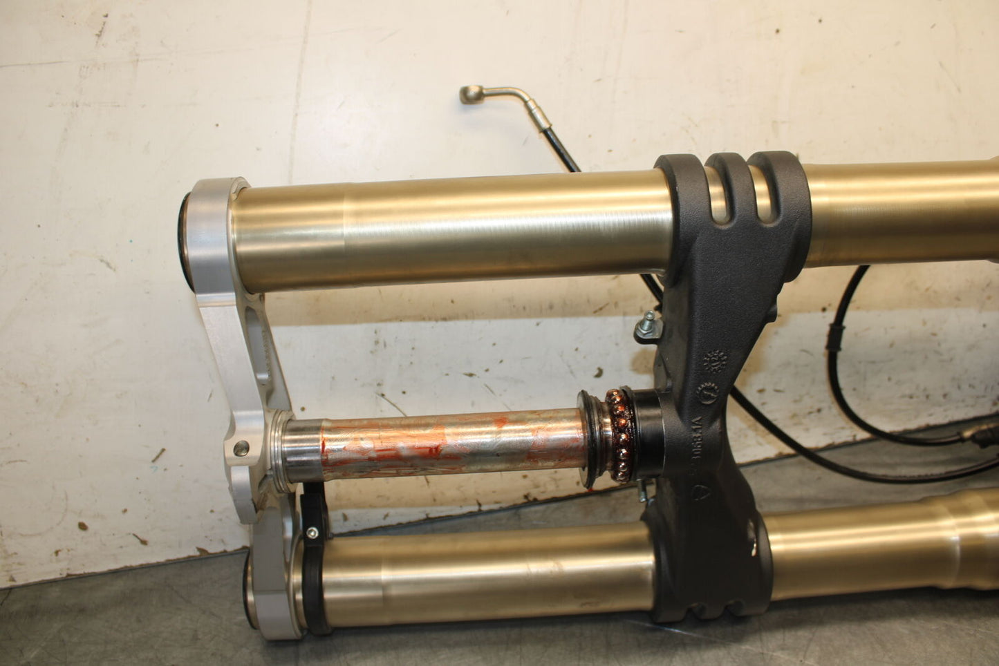 12-15 DUCATI 1199 PANIGALE COMPLETE FRONT END FORKS SUSPENSION TRIPLE BB705