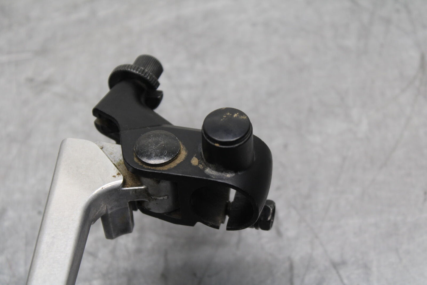 19-24 YAMAHA R3 CLUTCH PERCH MOUNT WITH LEVER BB736