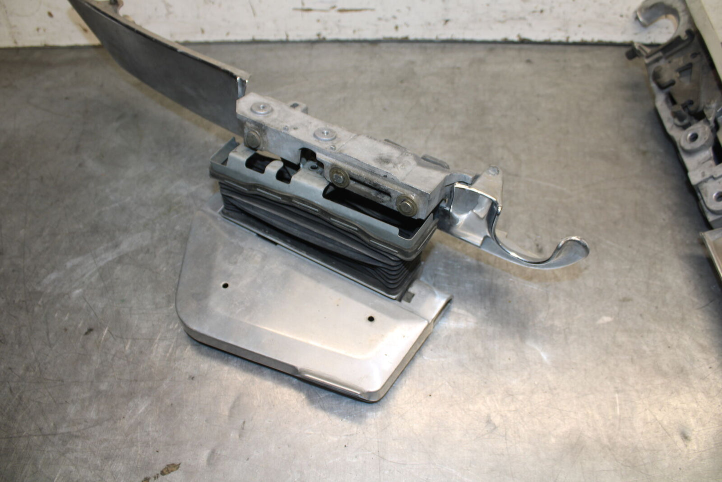 93-00 HONDA GOLDWING 1500 GL1500SE REAR PASSENGER FOOT STEP PEG BB700