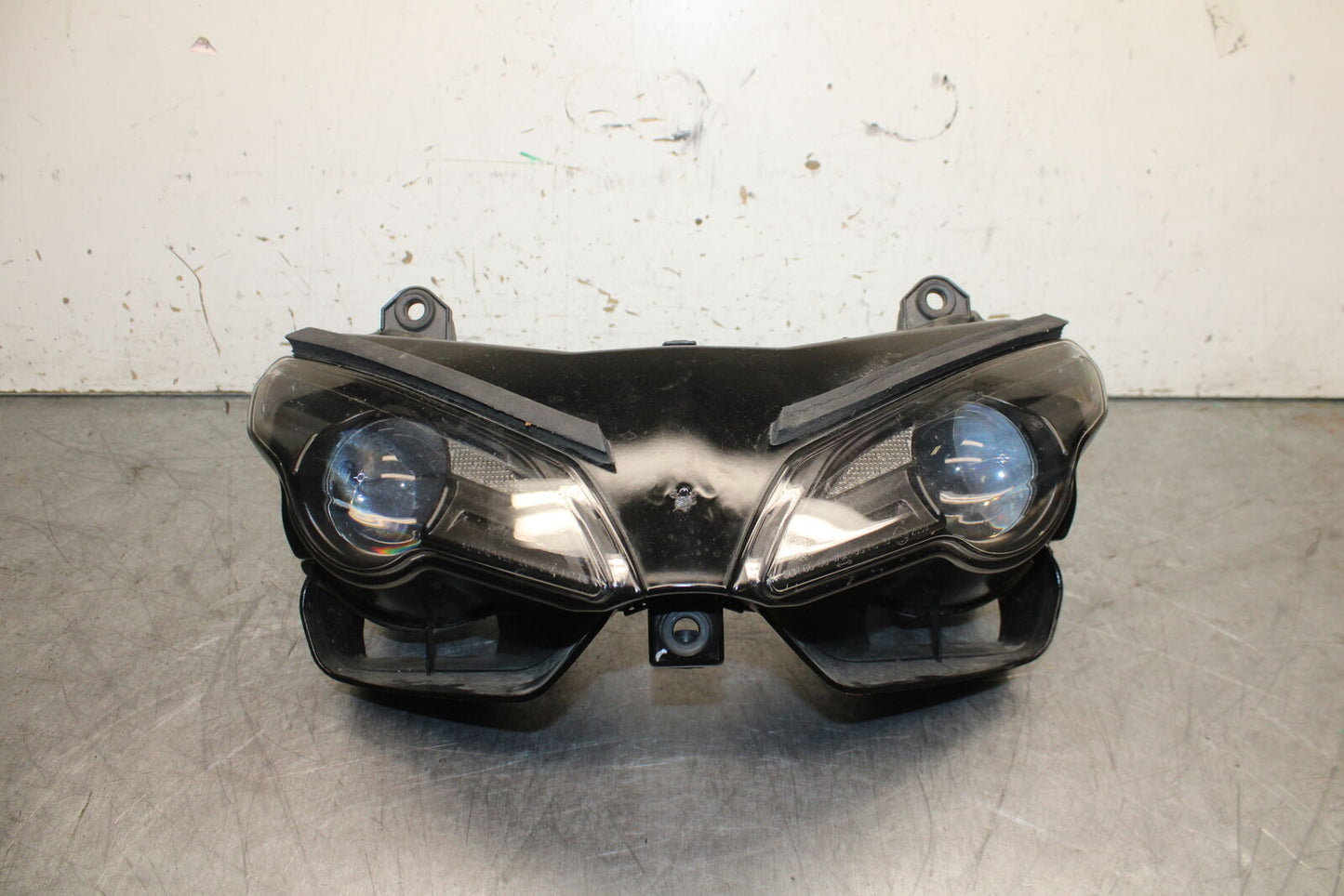 08-13 DUCATI 848 EVO FRONT HEADLIGHT HEAD LIGHT LAMP BB667