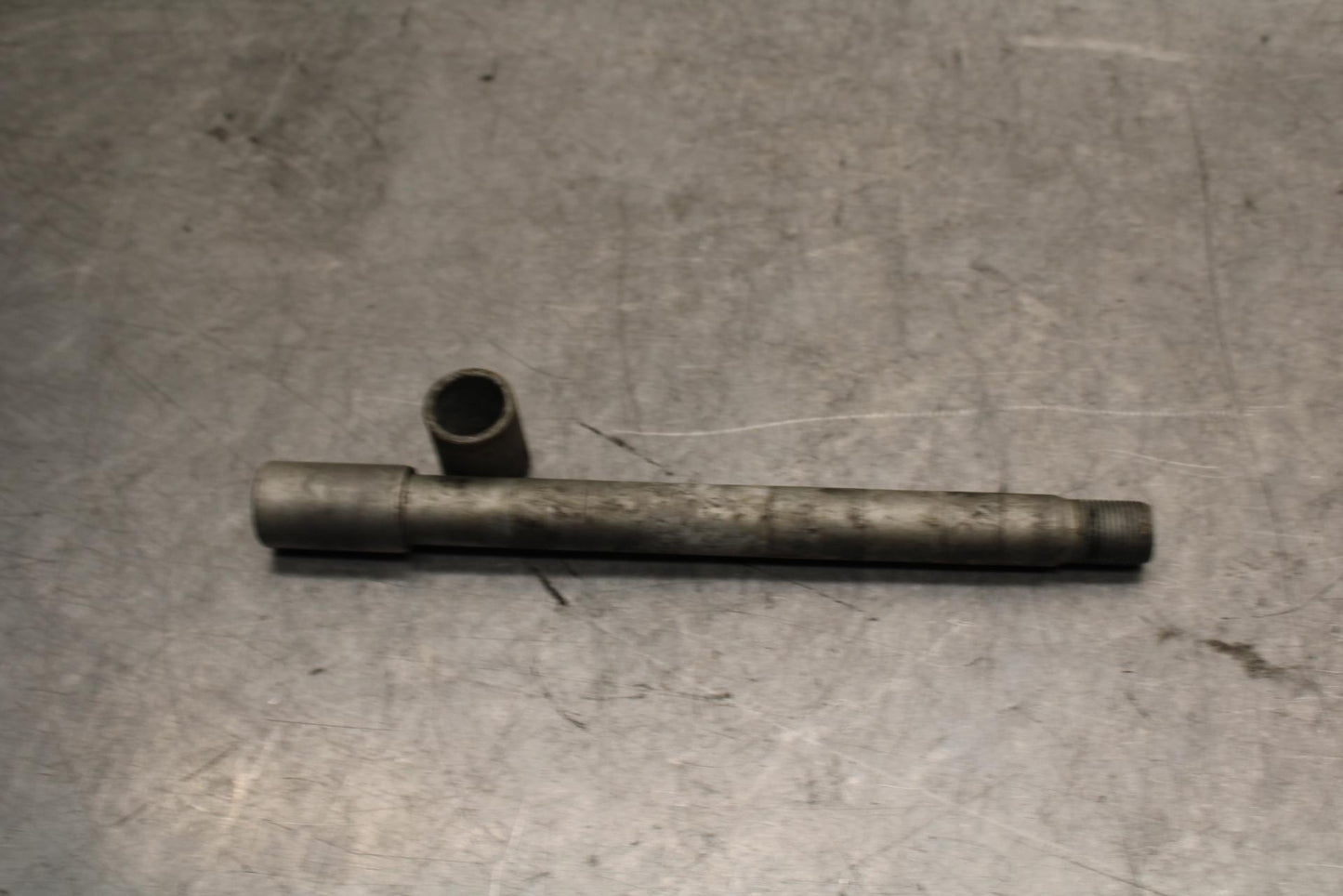 16-17 MOTO GUZZI V7 II FRONT WHEEL RIM AXLE PIVOT BOLT BB57