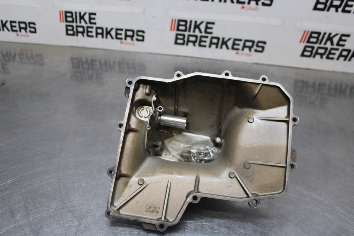 15 APRILIA RSV4 FACTORY APRC ABS ENGINE MOTOR BOTTOM OIL PAN COVER BB901