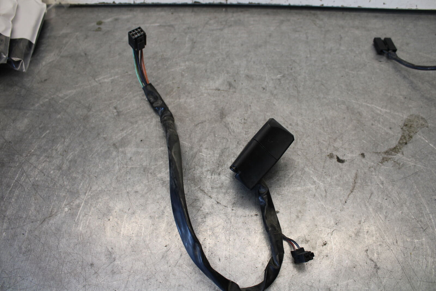 03-07 SUZUKI SV1000S RIGHT CLIP ON HANDLE KILL OFF START SWITCH SWITCHES BB657