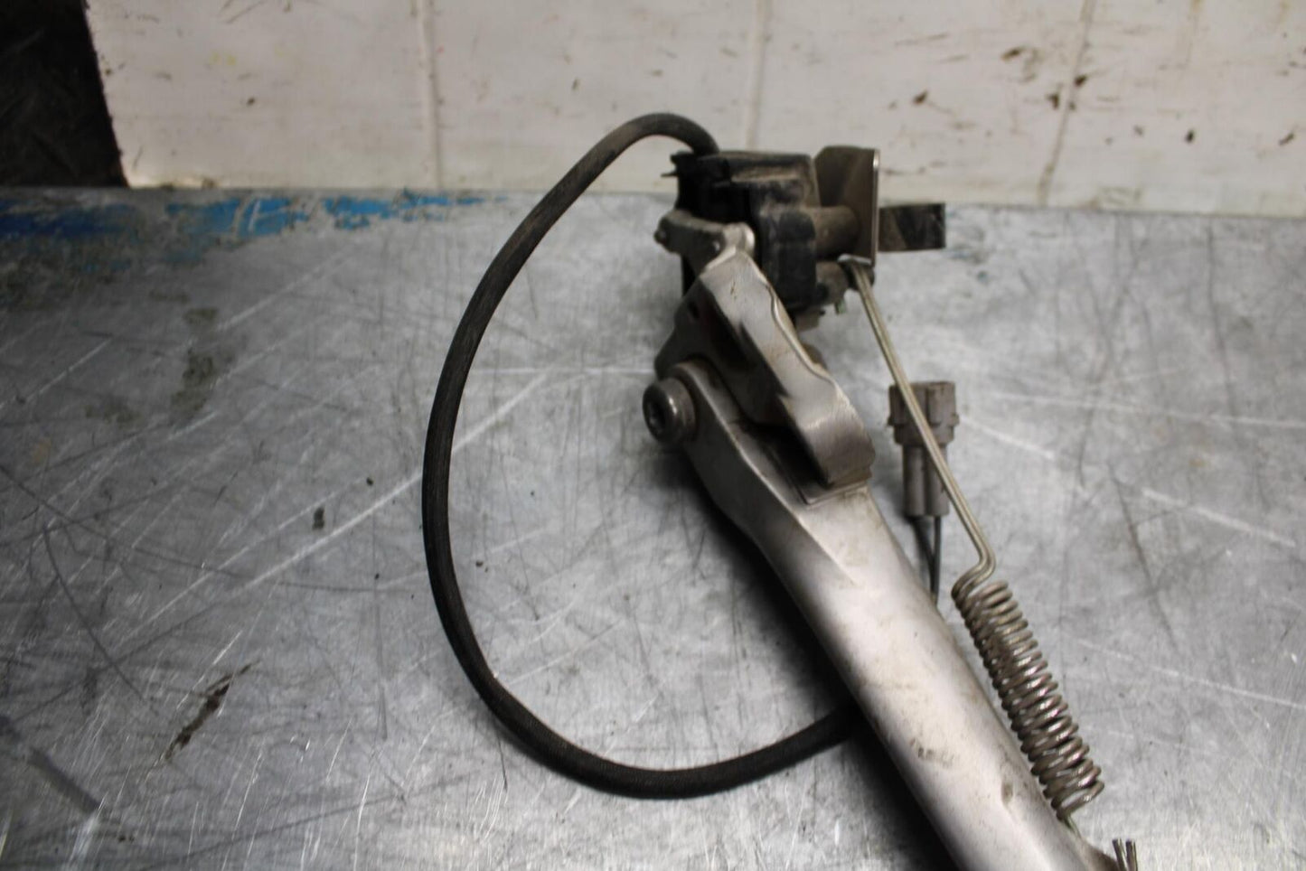 17-21 TRIUMPH STREET TRIPPLE R ABS KICKSTAND SIDE KICK STAND bb452