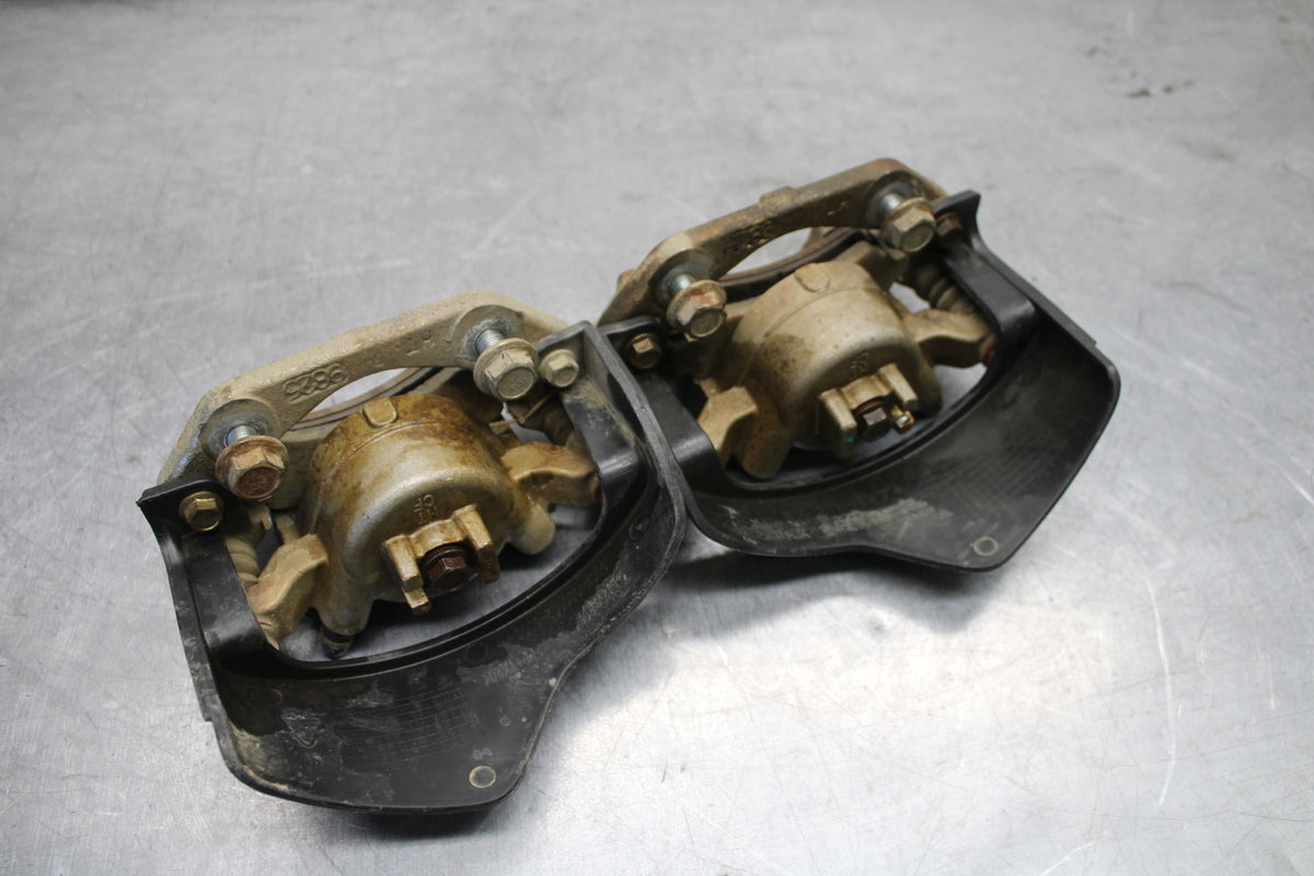 20-24 CF-MOTO CFORCE 600 TOURING FRONT BRAKE CALIPER SET PAIR BB715