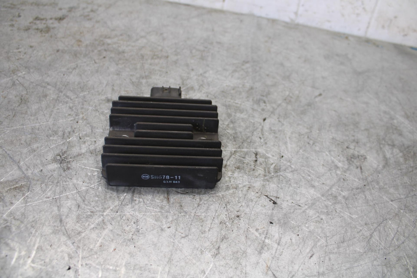08-16 YAMAHA YZF R6 RECTIFIER VOLTAGE REGULATOR BB431