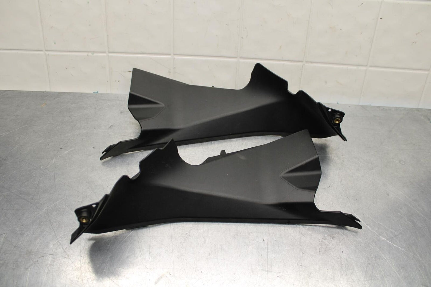 2013 Ducati 1199 Panigale RIGHT LEFT INNER FAIRINGS COWLS PANELS TRIMS BB581