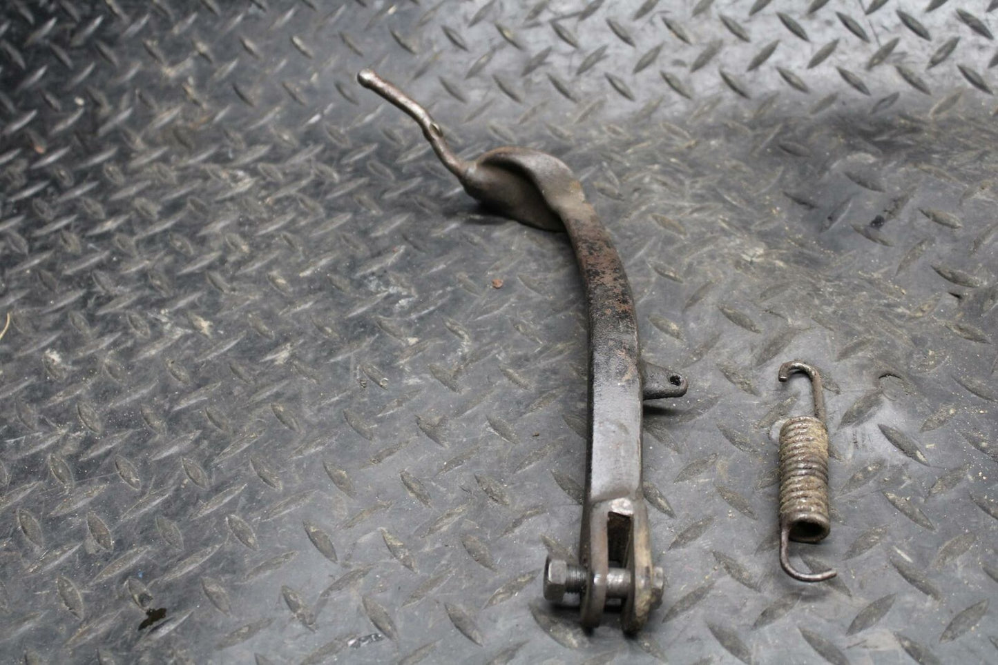 78 SUZUKI GS550E KICKSTAND SIDE KICK STAND BB212