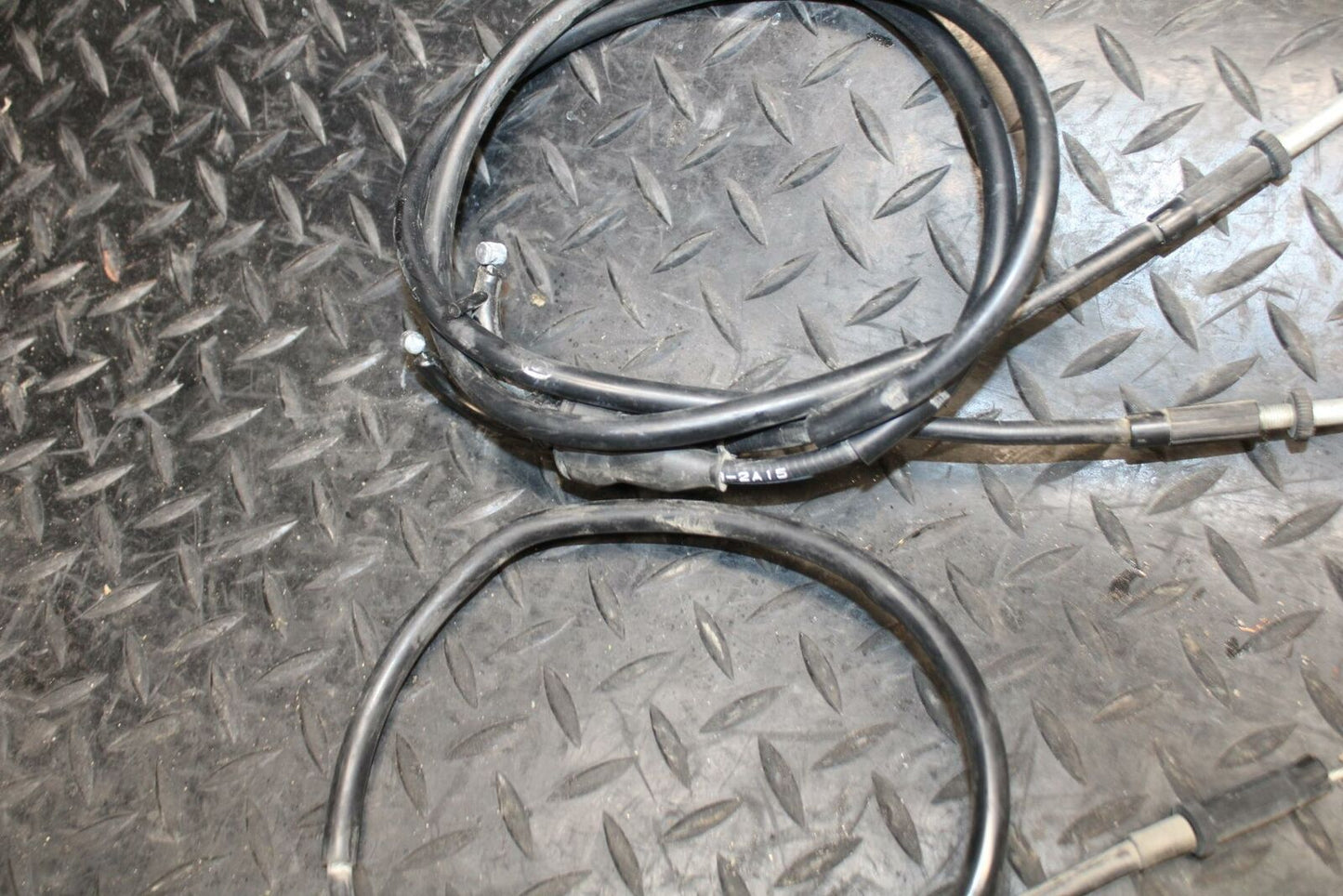 02 KAWASAKI NINJA ZX12R THROTTLE CHOKE CABLES LINES bb194