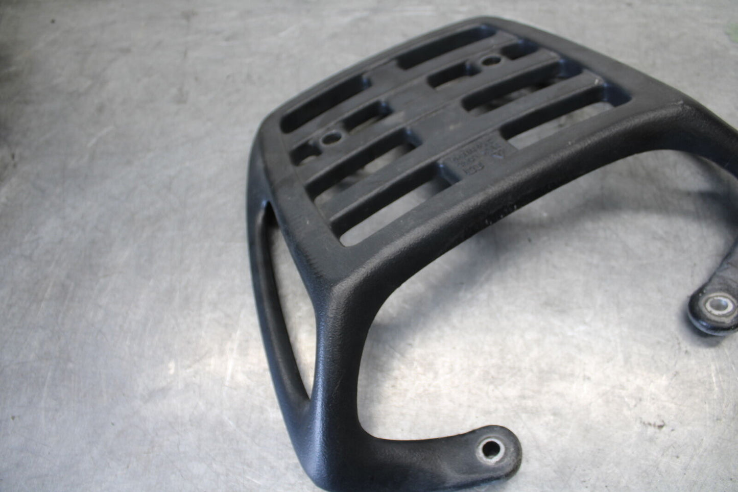 01-06 TRIUMPH TIGER 955I REAR RACK BB693