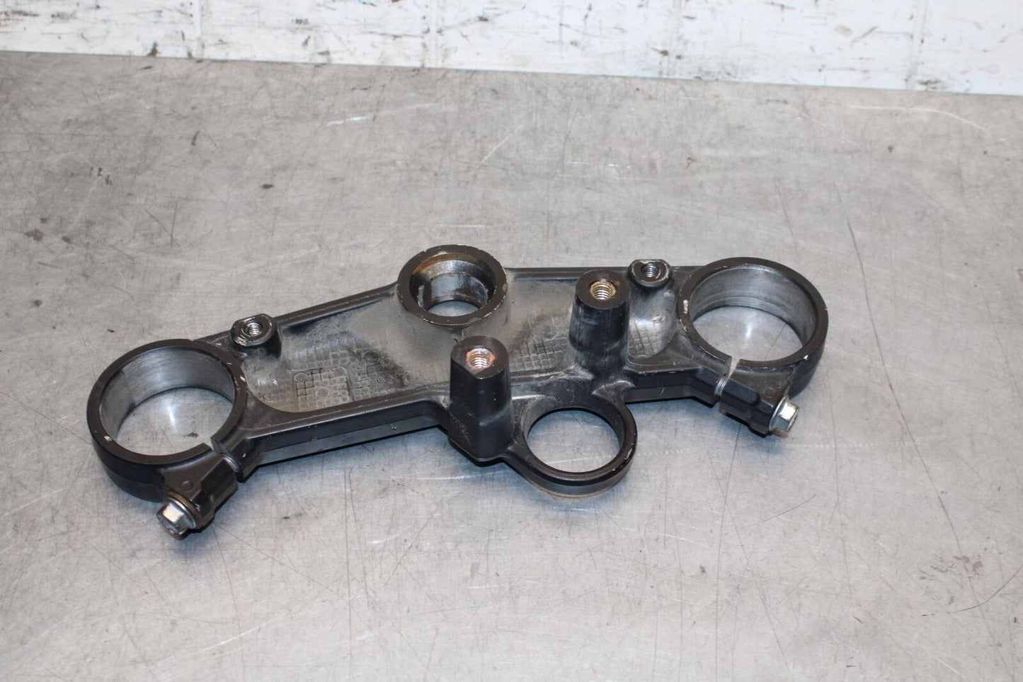 2001 Suzuki GSXR600 FORKS UPPER TRIPLE TREE CLAMP BB59