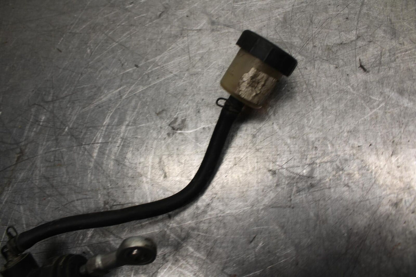 16-18 KTM 690 DUKE REAR BACK BRAKE MASTER CYLINDER W RESERVOIR BB631