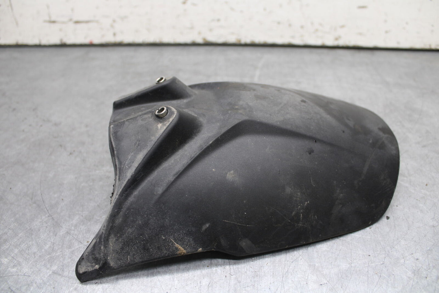 21-24 KTM 890 ADVENTURE R REAR BACK WHEEL TIRE HUGGER FENDER BB723
