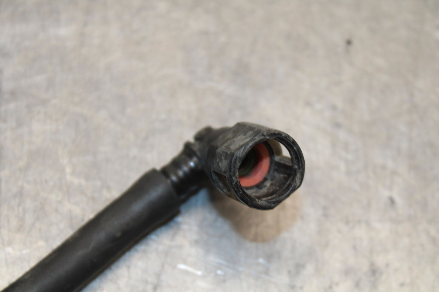 04-05 SUZUKI GSXR600 FUEL HOSE GAS LINE TUBE PIPE 15810-18G00 BB658