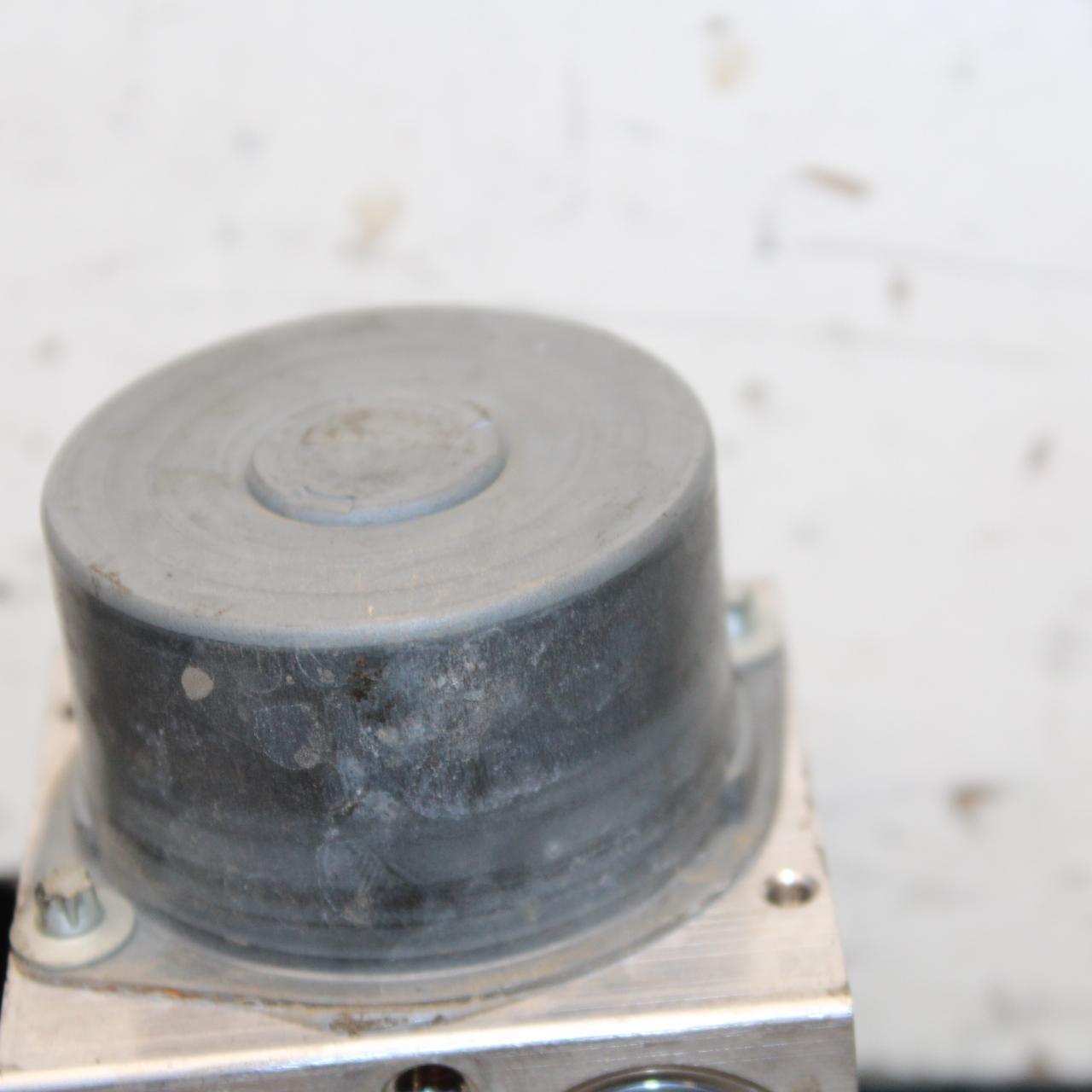 18 KTM RC 390 ABS PUMP UNIT MODULE BB648