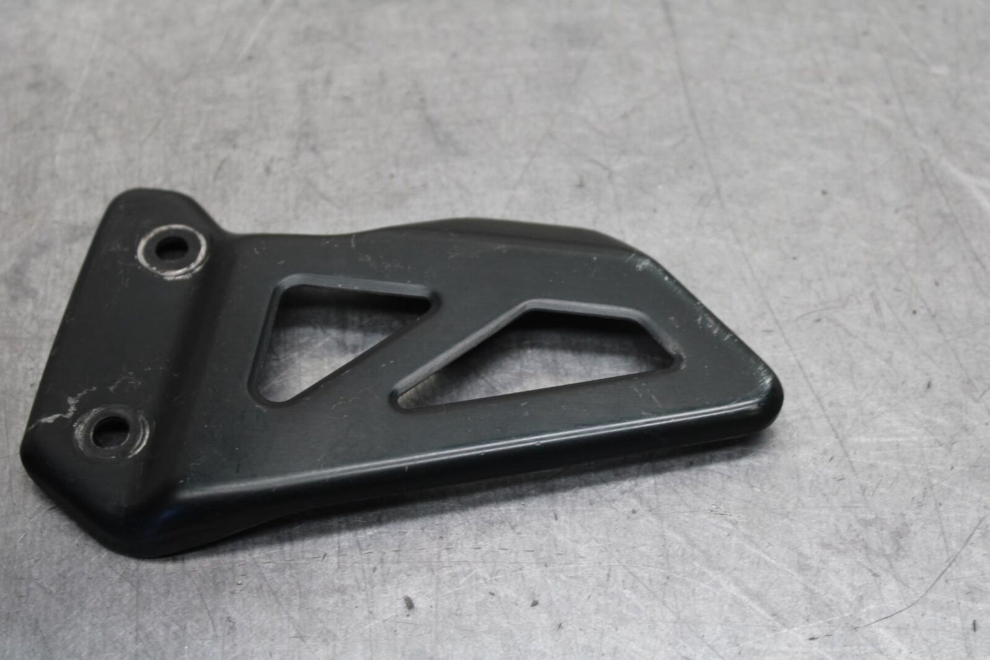 01-03 SUZUKI GSXR600 RIGHT SIDE HEEL GUARD BB639