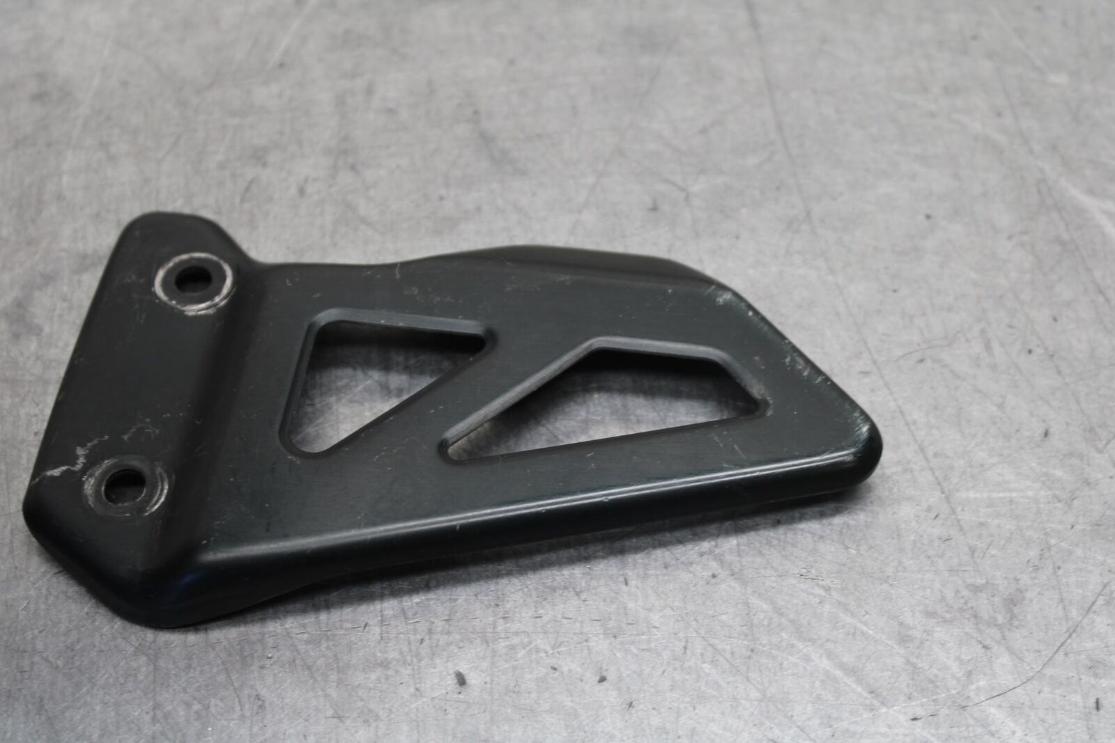 01-03 SUZUKI GSXR600 RIGHT SIDE HEEL GUARD BB639