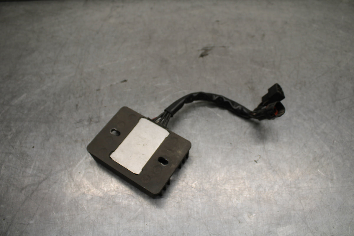 08-09 SUZUKI GSXR600 RECTIFIER VOLTAGE REGULATOR BB728
