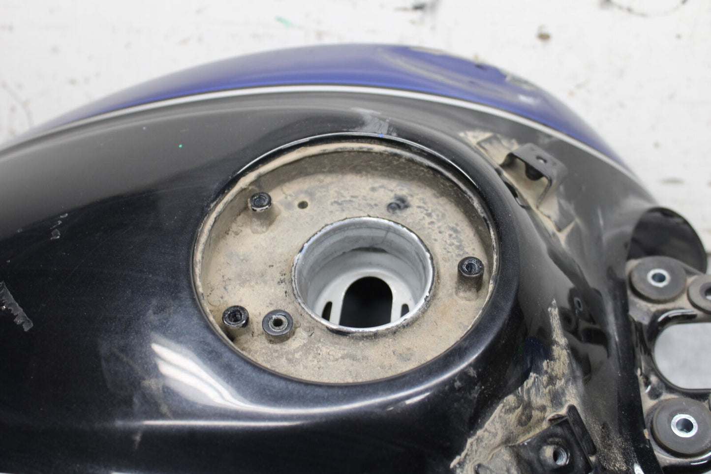 16-17 KAWASAKI VULCAN S 650 EN650 ABS GAS TANK FUEL PETROL RESERVOIR BB731