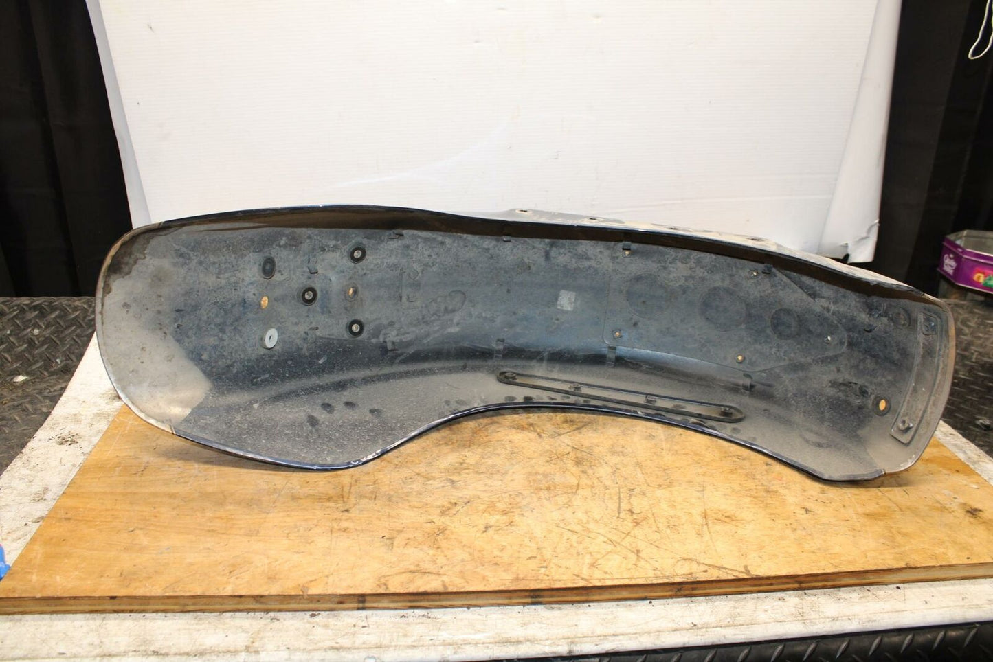 05-08 KAWASAKI VULCAN 1500 VN1500N CLASSIC REAR BACK WHEEL MUD GUARD BB343