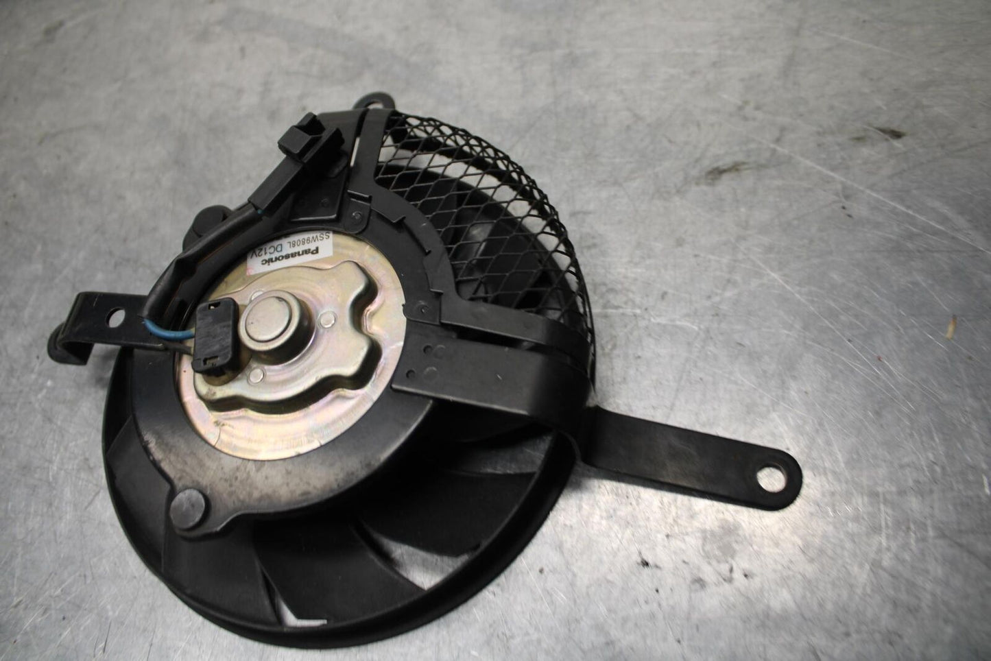 08-10 SUZUKI GSXR 600 ENGINE RADIATOR COOLING FAN BB101 #B