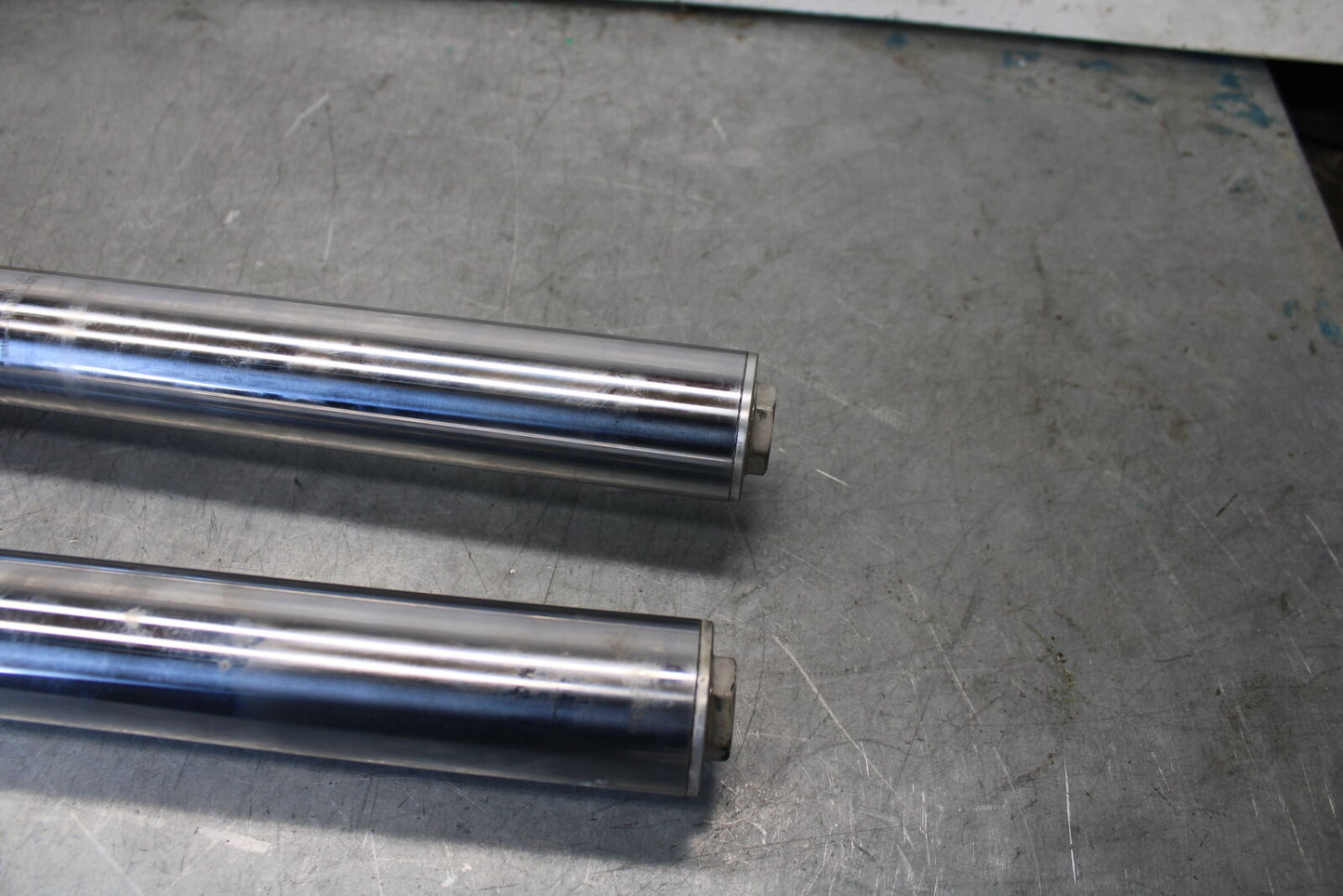 99-00 YAMAHA V STAR 1100 FRONT FORKS SHOCK SUSPENSION SET PAIR BB711