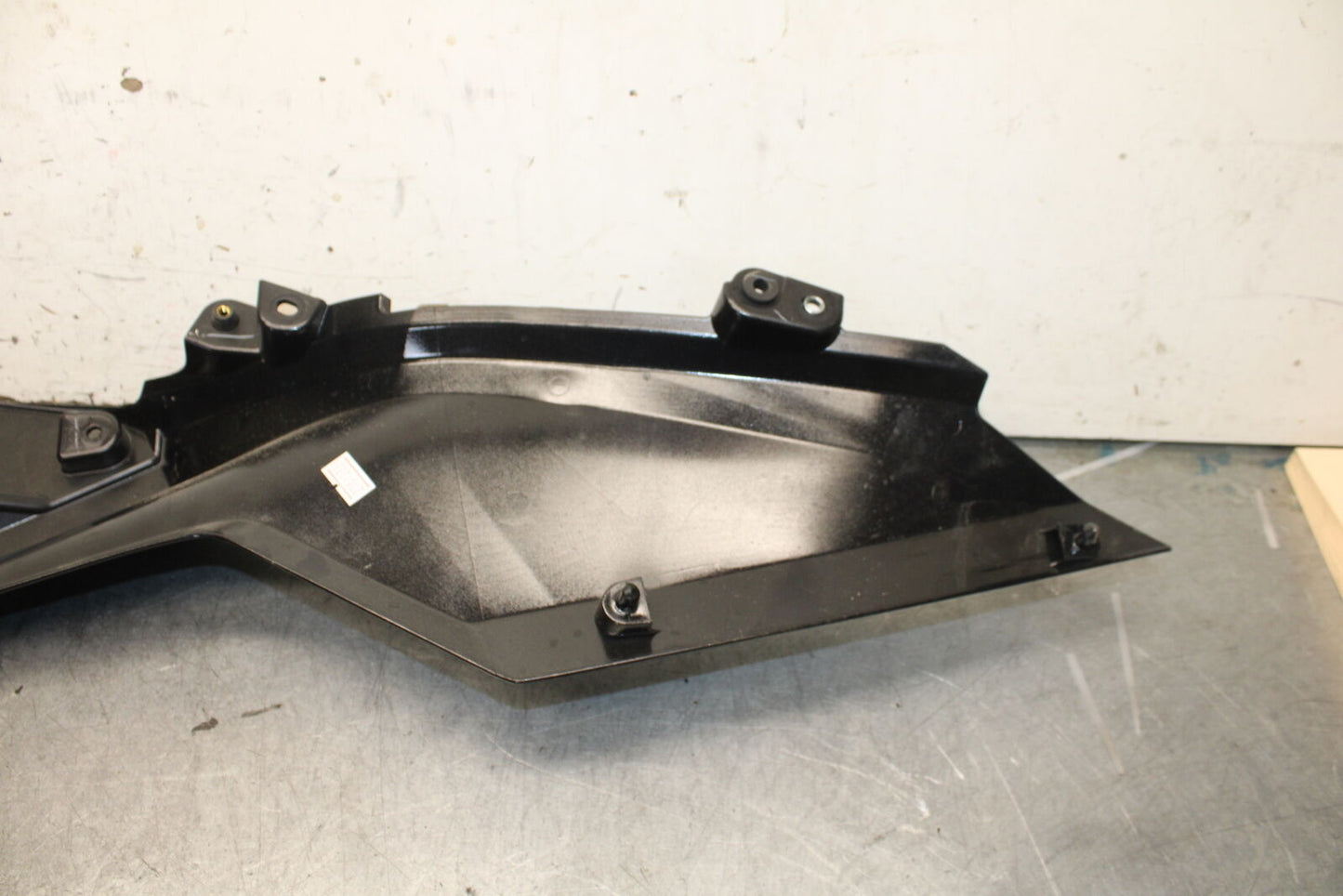 18-23 KAWASAKI NINJA 400 RIGHT MID UPPER SIDE FAIRING COWL PLASTIC BB660