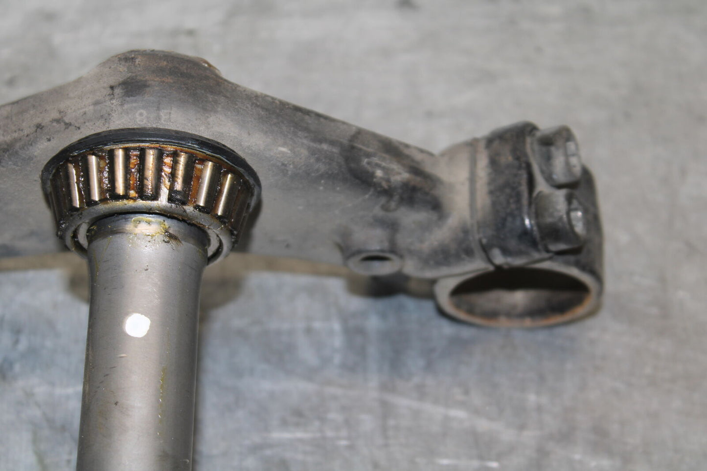 93-00 HONDA GOLDWING 1500 GL1500SE FRONT FORKS CLAMP LOWER TRIPLE TREE BB700