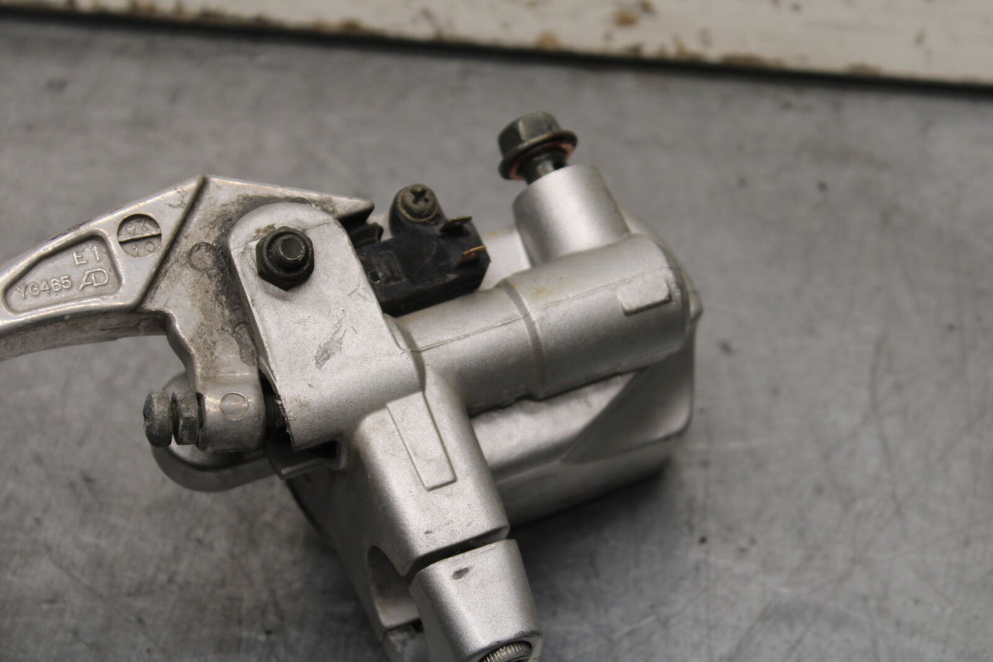 99-00 YAMAHA V STAR 1100 FRONT BRAKE MASTER CYLINDER BB711