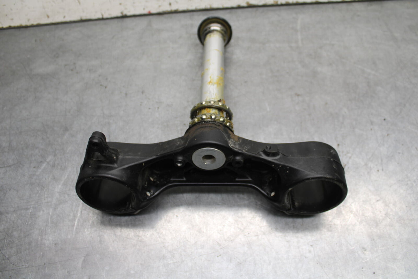21-24 KTM 890 ADVENTURE R FRONT FORKS CLAMP LOWER TRIPLE TREE STEM BB723