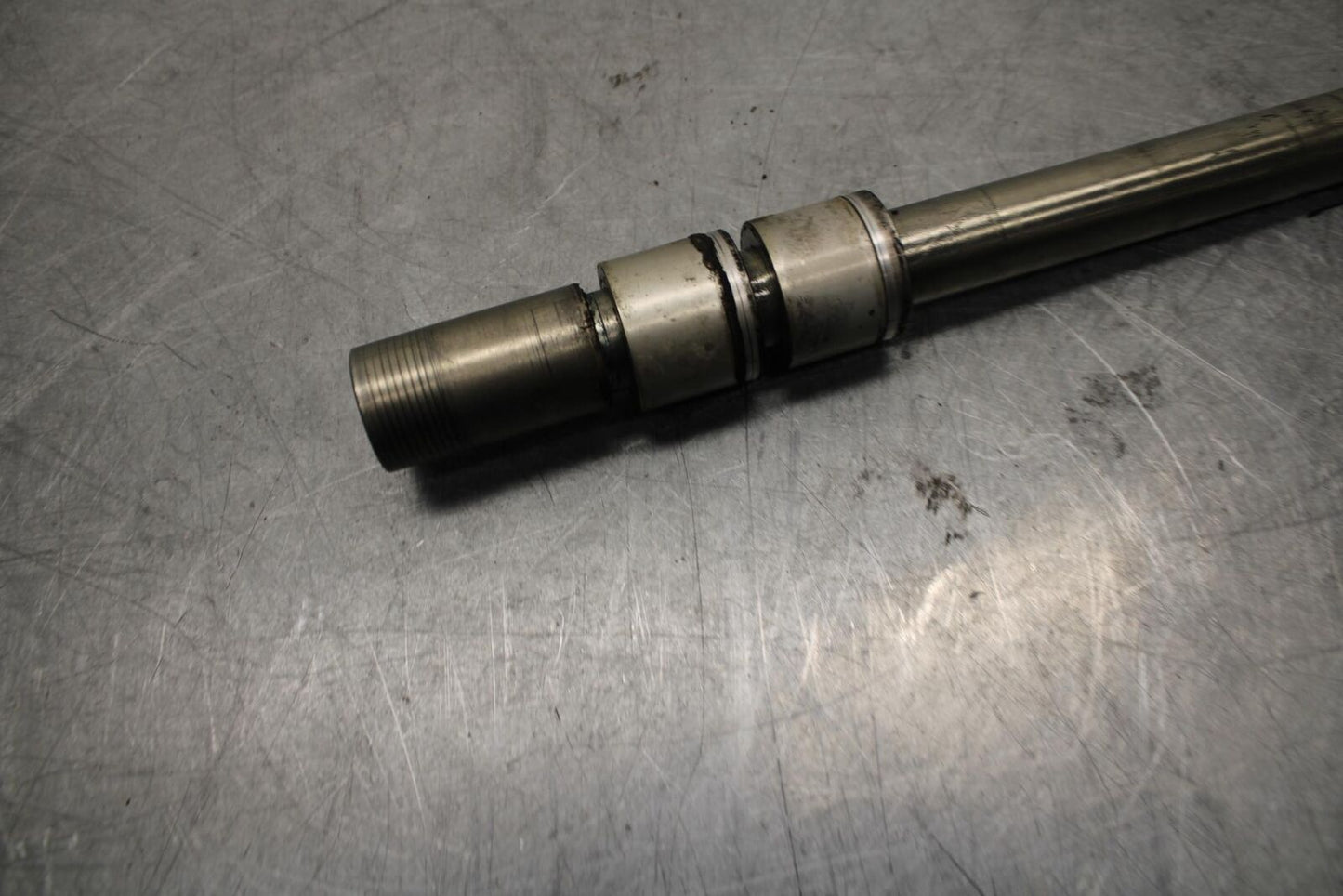 06-07 TRIUMPH DAYTONA 675 DAYTONA 675 FRONT WHEEL RIM AXLE PIVOT BOLT BB441
