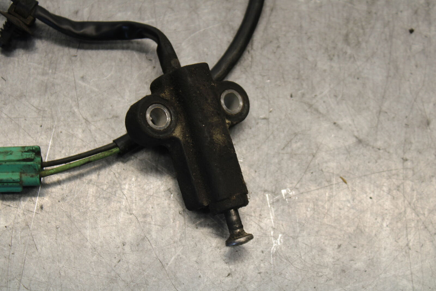 04-05 SUZUKI GSXR600 KICKSTAND SIDE KICK STAND SENSOR 37840-35F10 BB658